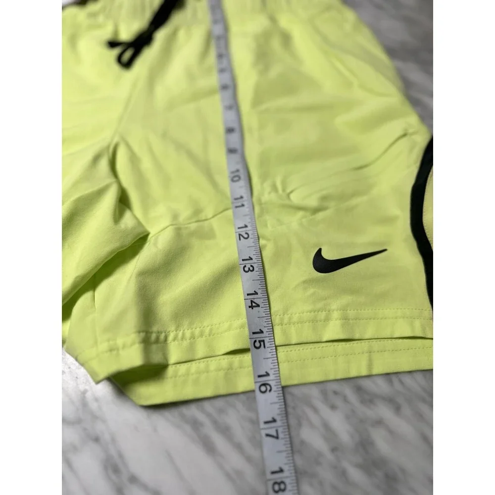 Nike court dri